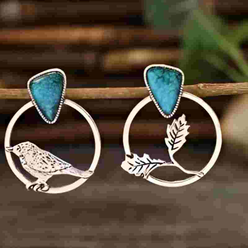 Vintage Blue Stone Dangle Earrings