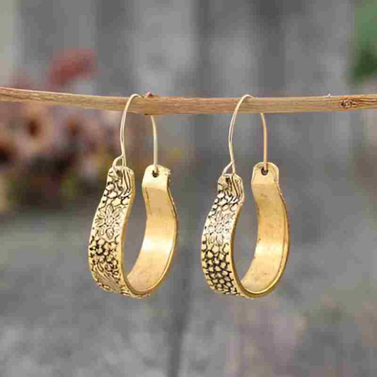 Vintage Gold Flower Carved Earrings