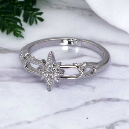 Clarissa North Star Ring - Gold or Silver