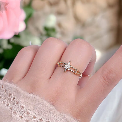 Clarissa North Star Ring - Gold or Silver