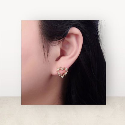 Paolina heart stud earrings