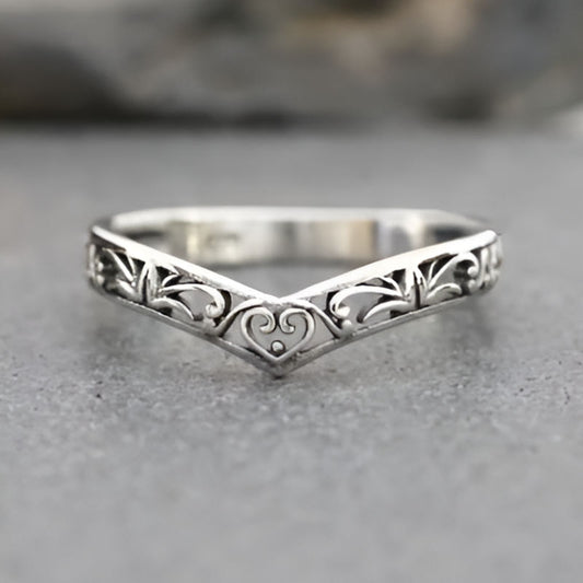Vintage Hollow-out Design Ring