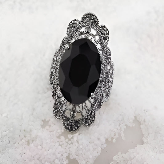 Vintage Big Oval Black Acrylic Ring