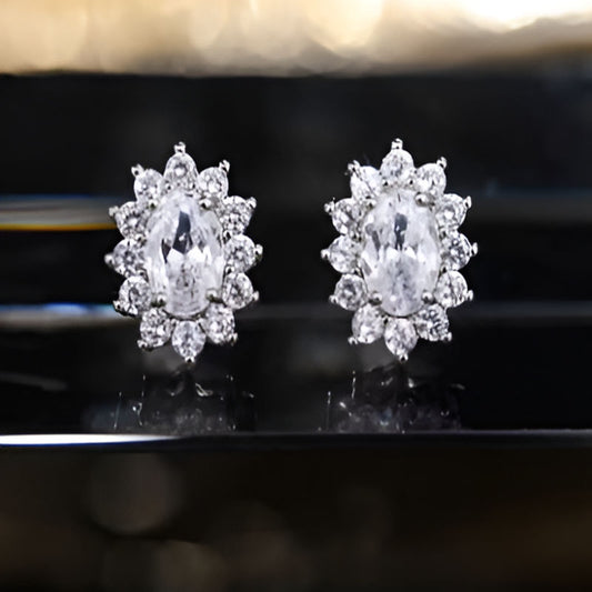 Vintage White Full Zircon Stud Earrings