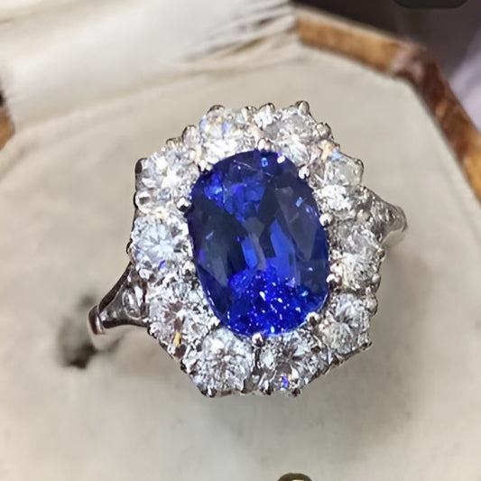 Vintage Bling Bling Blue Zirconia Ring