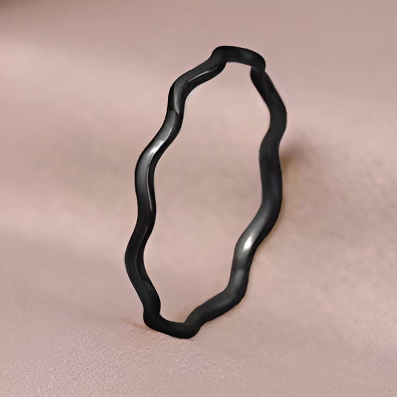 Vintage Black Wave Shaped Ring