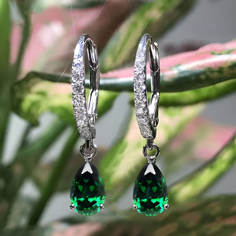 Vintage Green Stone Pear Earrings