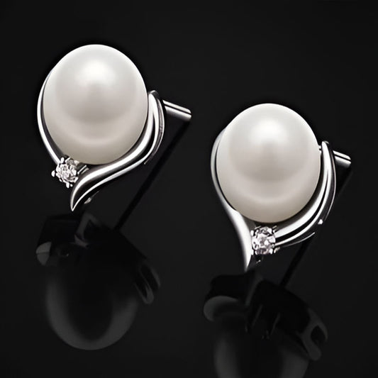 Elegant Simulated Pearl Stud Earrings