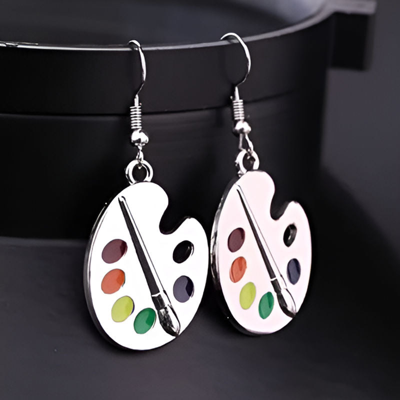 Vintage Palette Shape Earrings