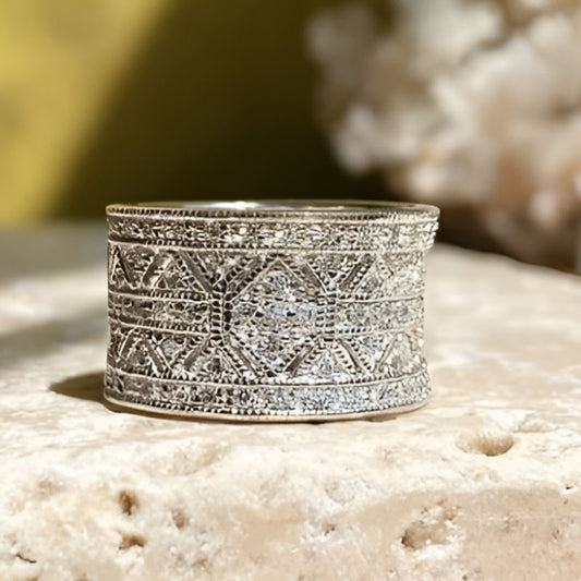 Vintage Hollow Band Ring