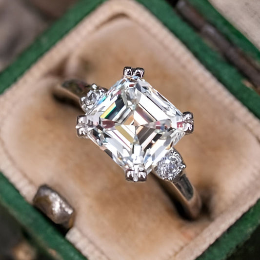 Vintage Minimalist Square Cubic Zirconia Ring