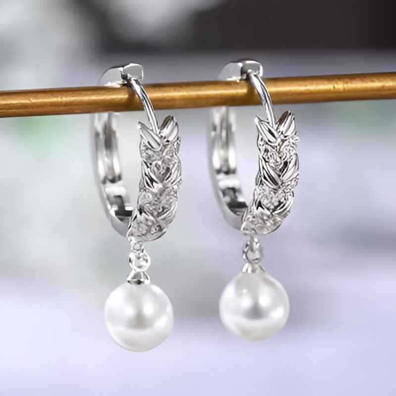 Vintage Simulated Pearl Dangle Earrings