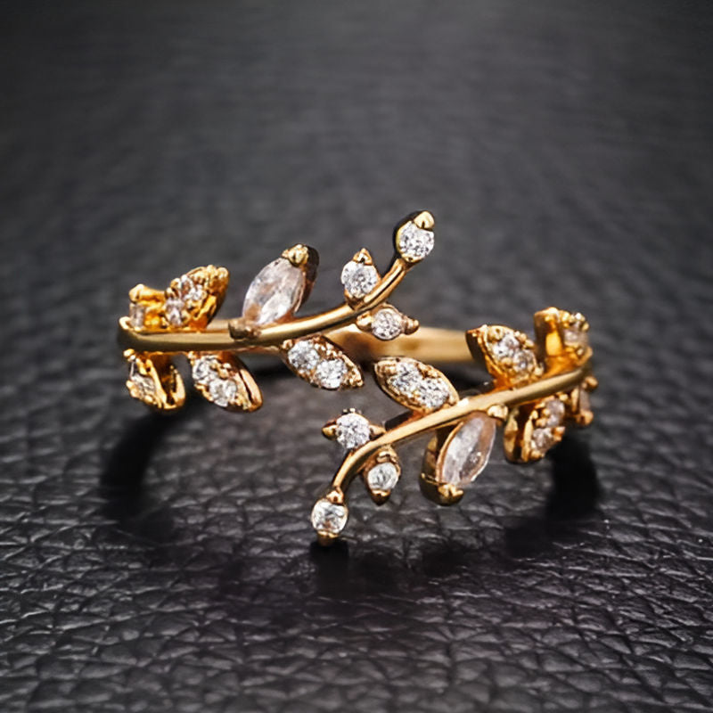 Gold Fancy Leaf Ring