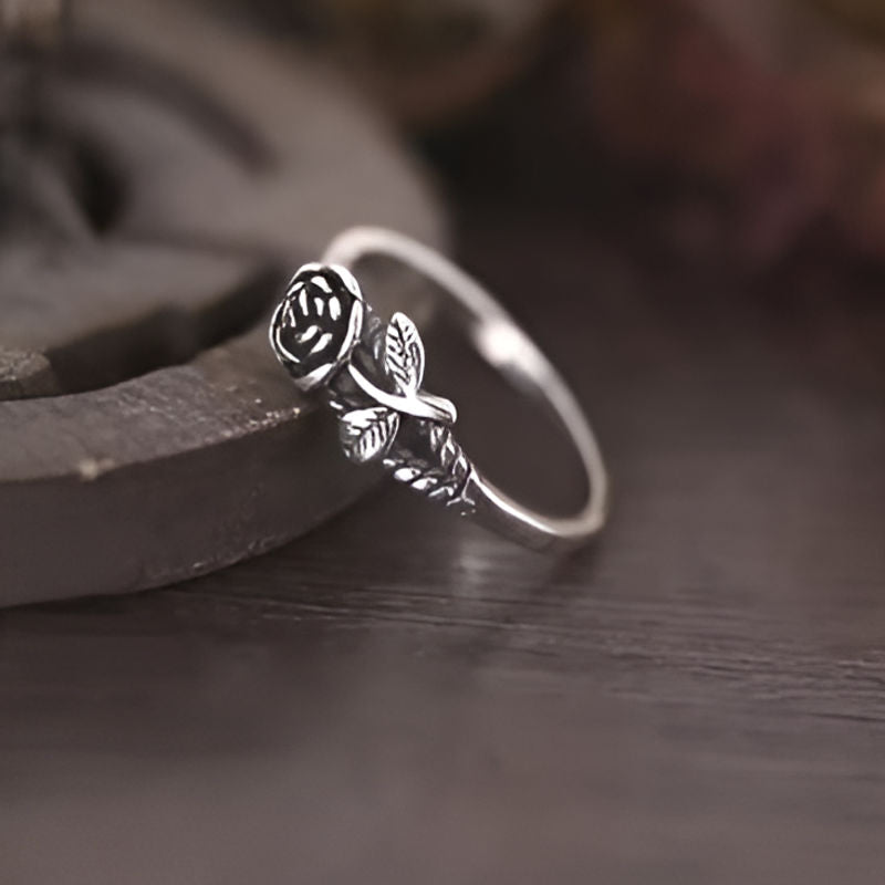 Vintage Silver Rose Ring
