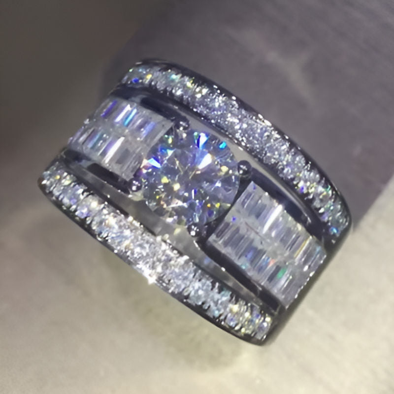 Vintage Zirconia Sparkling Ring