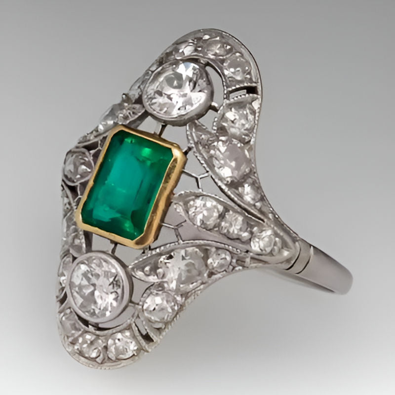 Vintage Brilliant Green Temperament Ring