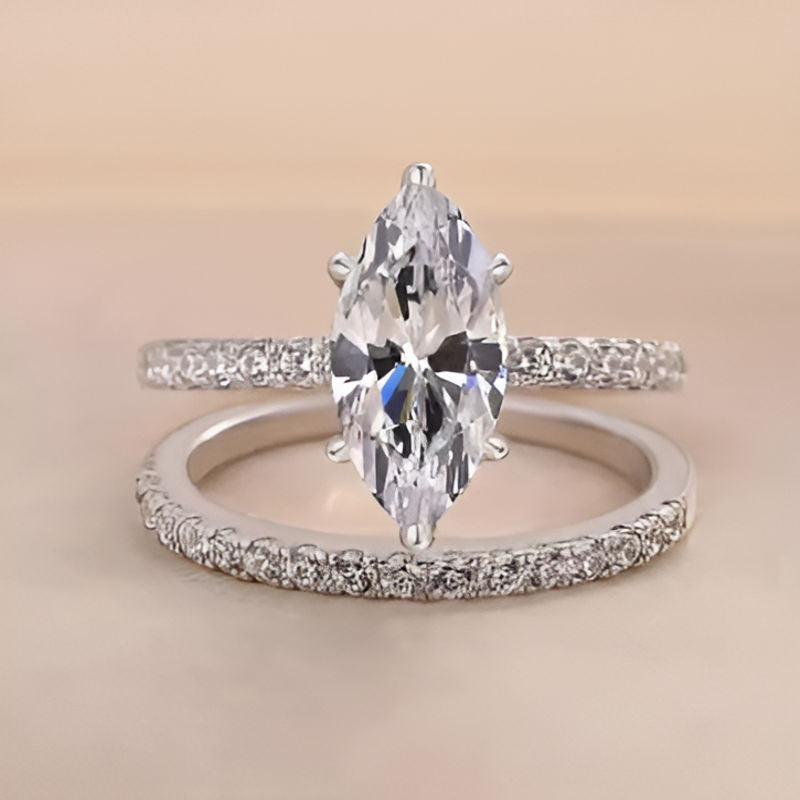 Vintage Exquisite Crystal Set Ring