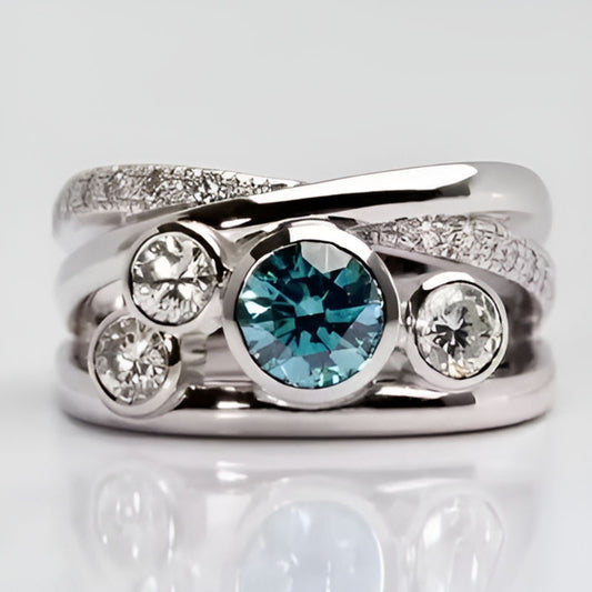 Vintage Exquisite Cross Ring