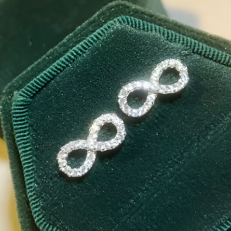 Vintage Infinity Shape Stud Earrings