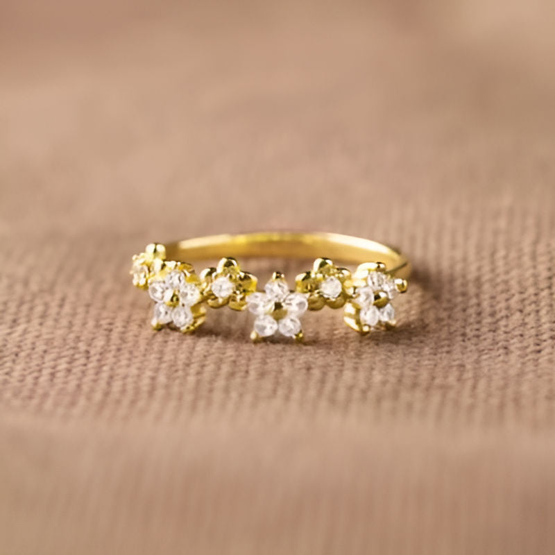 Vintage Dainty Flower Ring