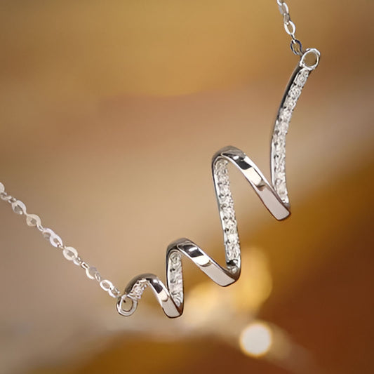 Silver Exquisite Wave Pendant Necklace