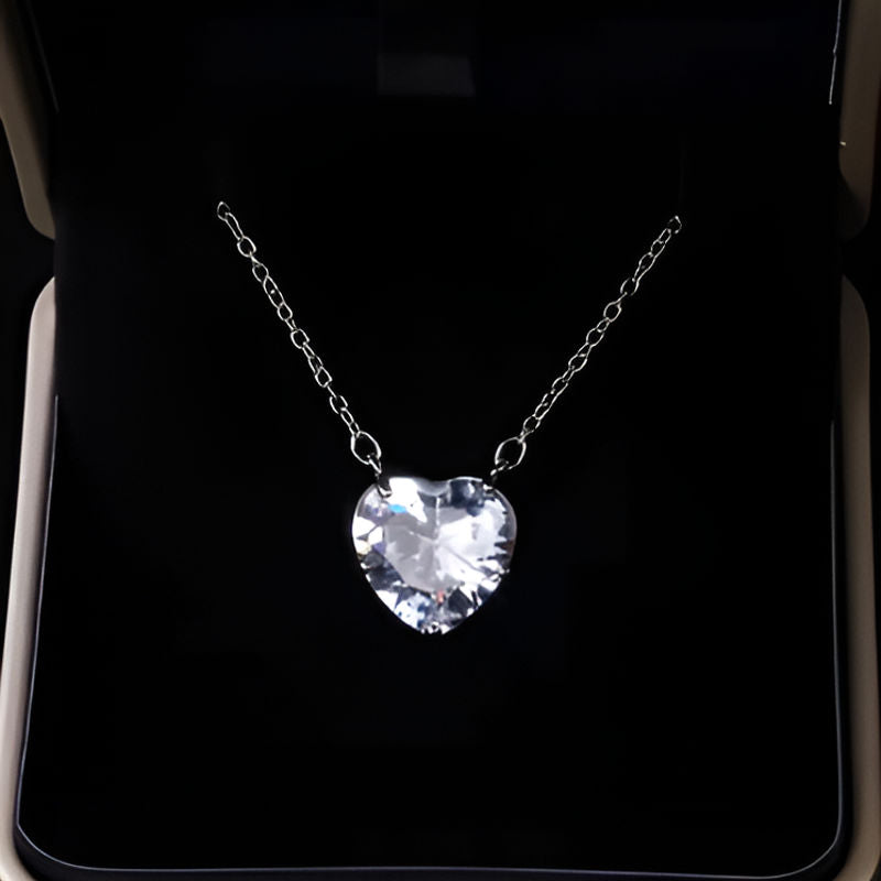 Vintage Heart Pendant Necklace