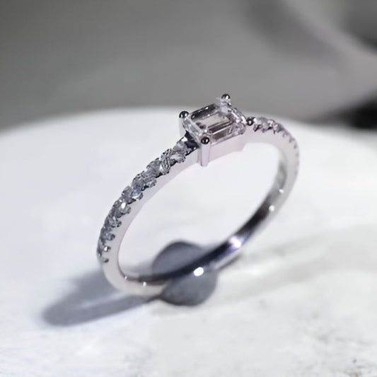 Vintage Exquisite Thin Band Ring