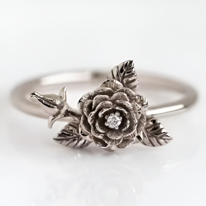 Silver Exquisite Flower Ring