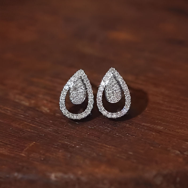 Vintage Waterdrop Stud Earrings