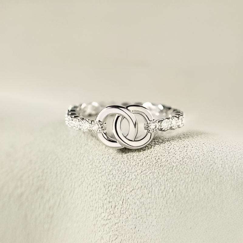 Vintage Double Circle Linked Ring