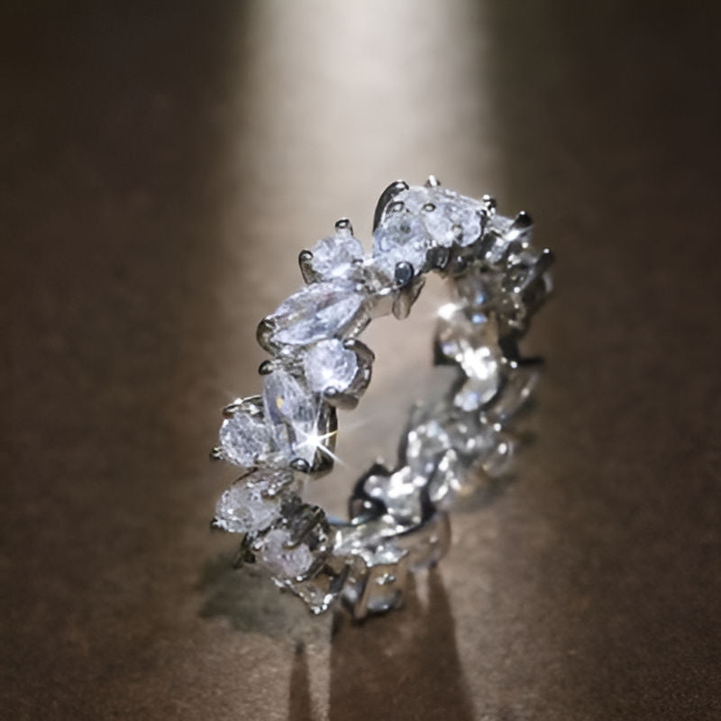 Vintage Zircon Graceful Ring