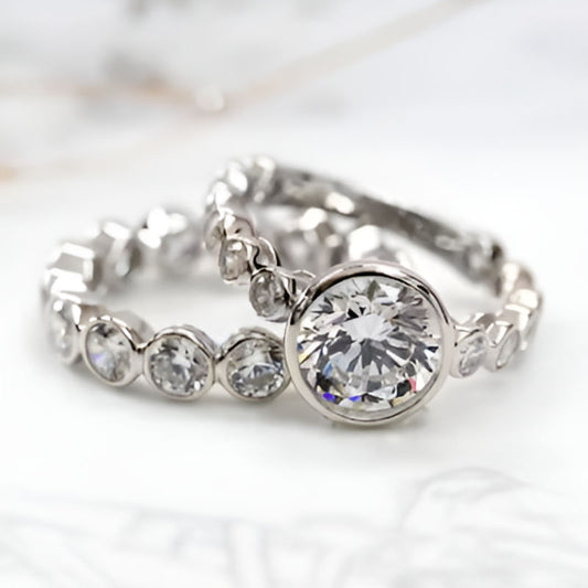 Vintage Full Round Zircon Ring