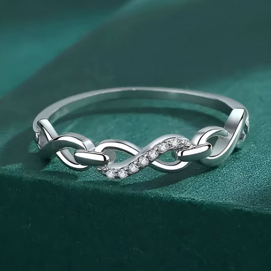 Vintage Infinity Figure Eight Ring