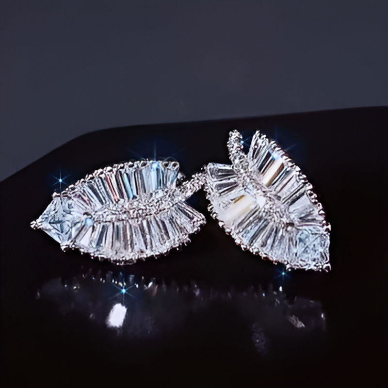 Vintage Fancy Leaf Earrings