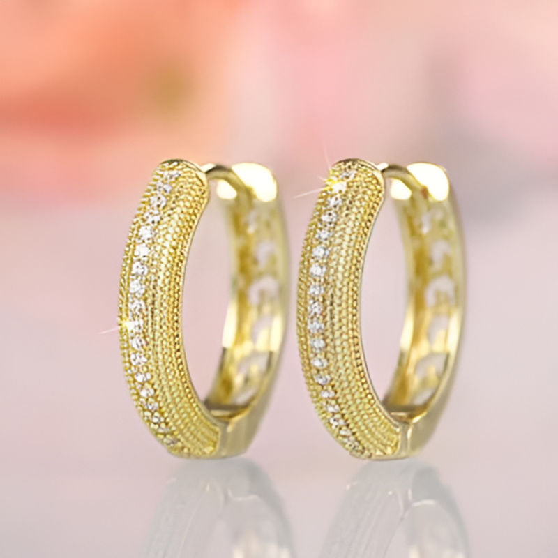 Gold Temperament Hoop Earrings