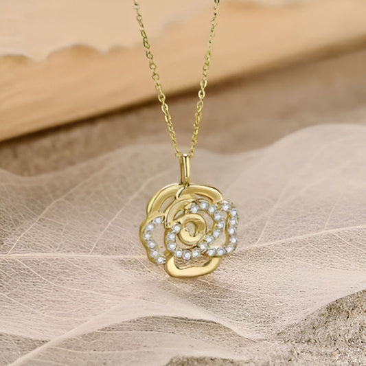 Vintage Flower Pendant Necklace