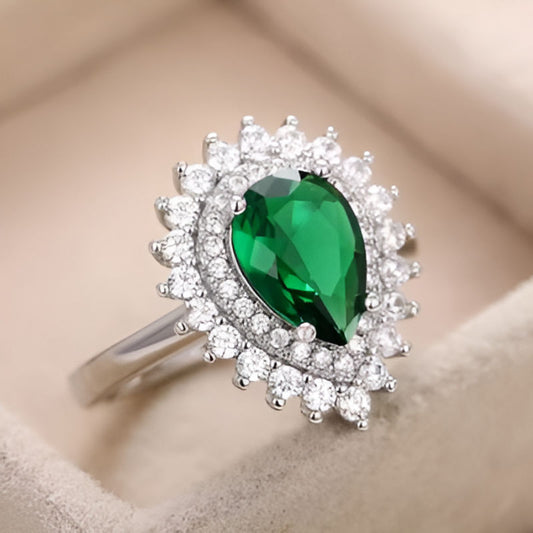 Vintage Pear Zirconia Ring