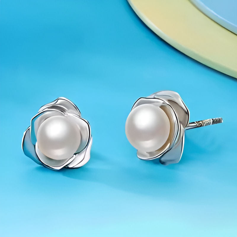 Vintage Flower Stud Earrings