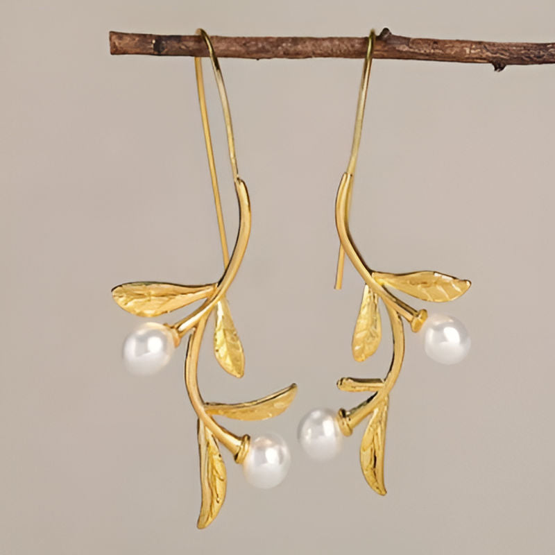 Vintage Gold Leaves Pearl Earrings