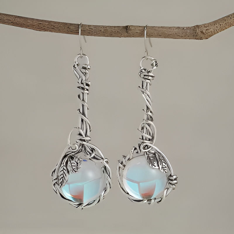 Vintage Leaf White Earrings