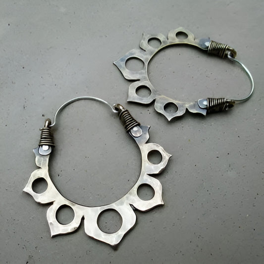 Vintage Silver Hollow Flower Earrings