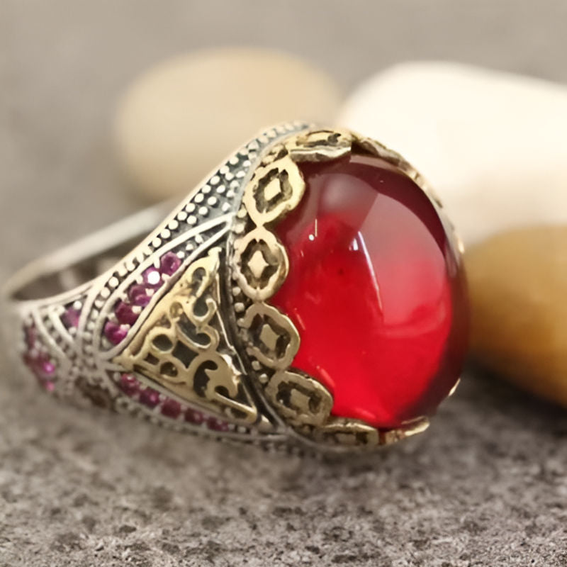 Vintage Round Red Stone Ring