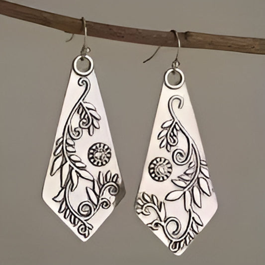 Vintage Irregular White Stone Earrings