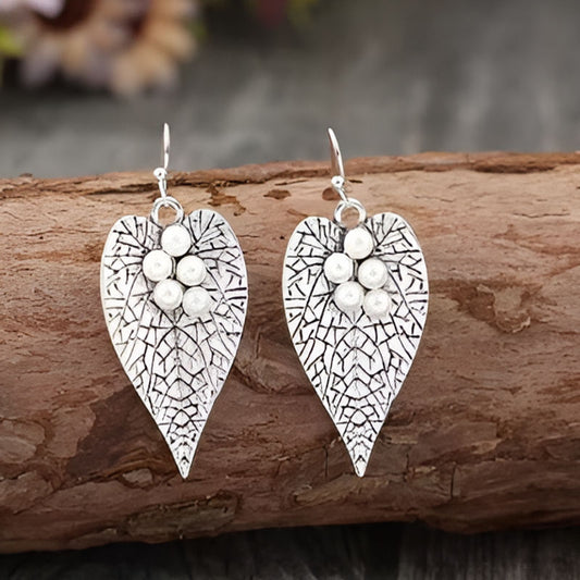 Vintage Silver Round White Pearl Earrings