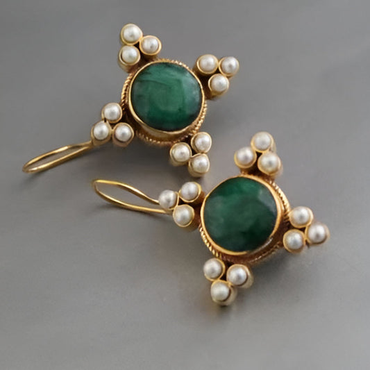 Vintage Round Green Stone Pearl Earrings