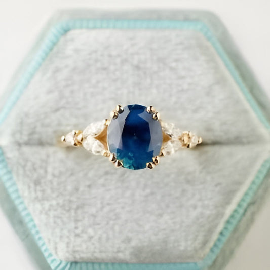 Elegant Gold Round & Oval Flower Ring