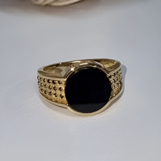 Gold Round Black Stone Ring