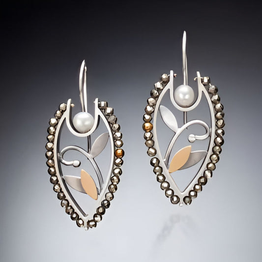 Elegant Flower Pearl Earrings