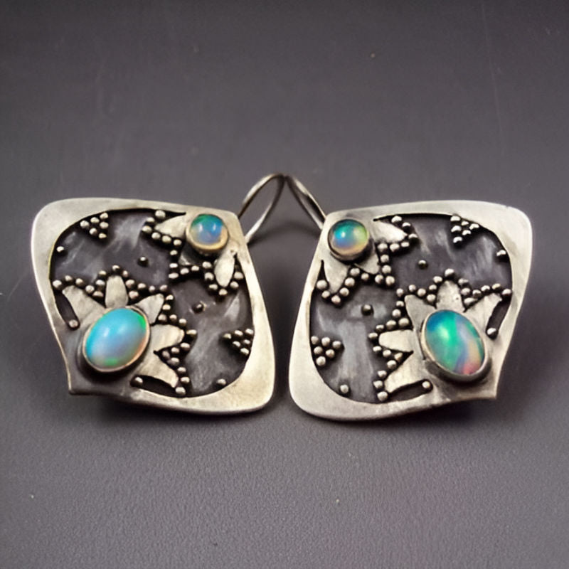 Vintage Silver Flower Round Earrings