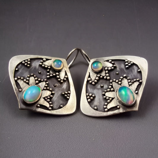 Vintage Silver Flower Round Earrings